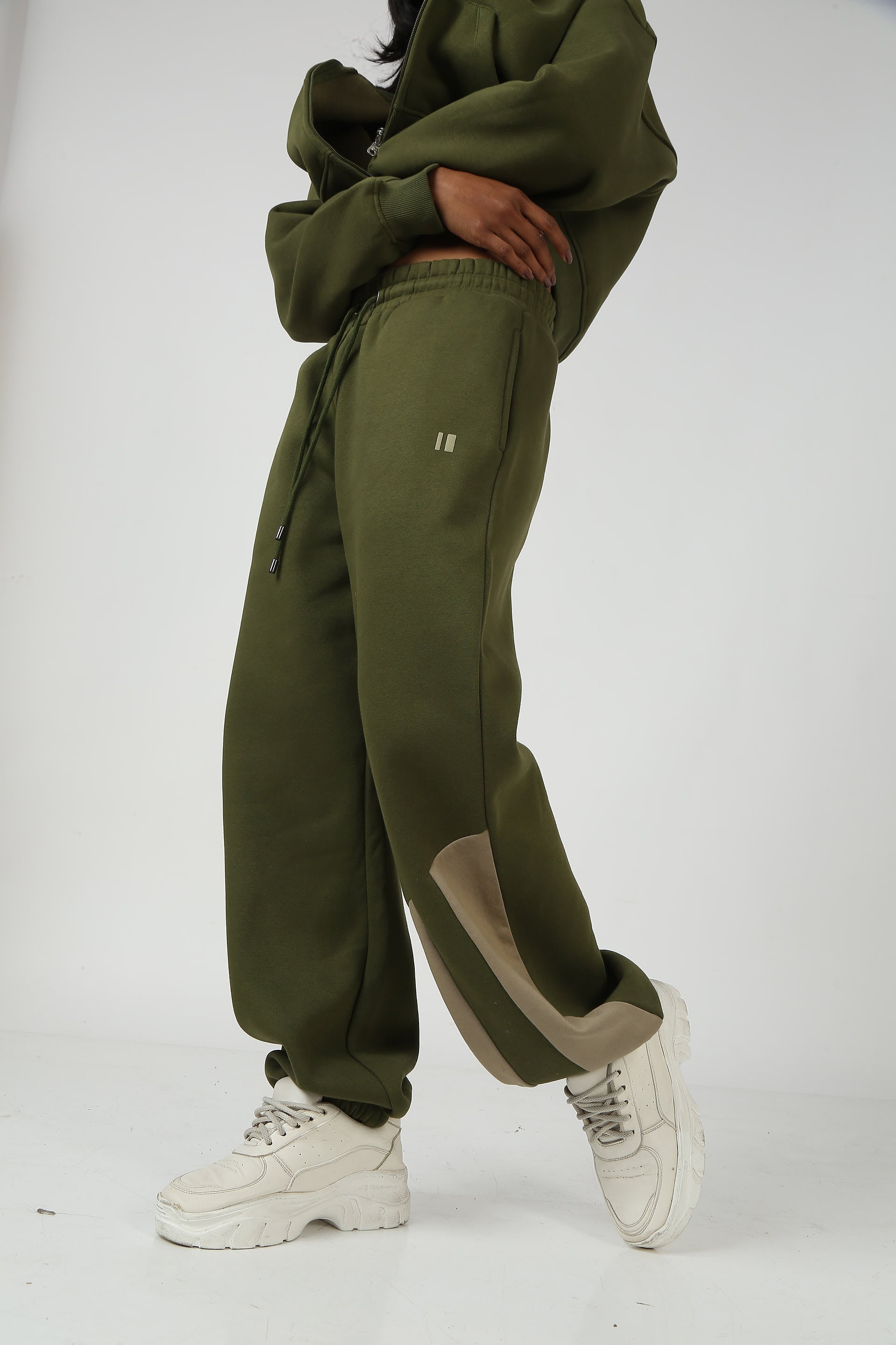 Chapter2Drip The Everyday Olive joggers — view 4
