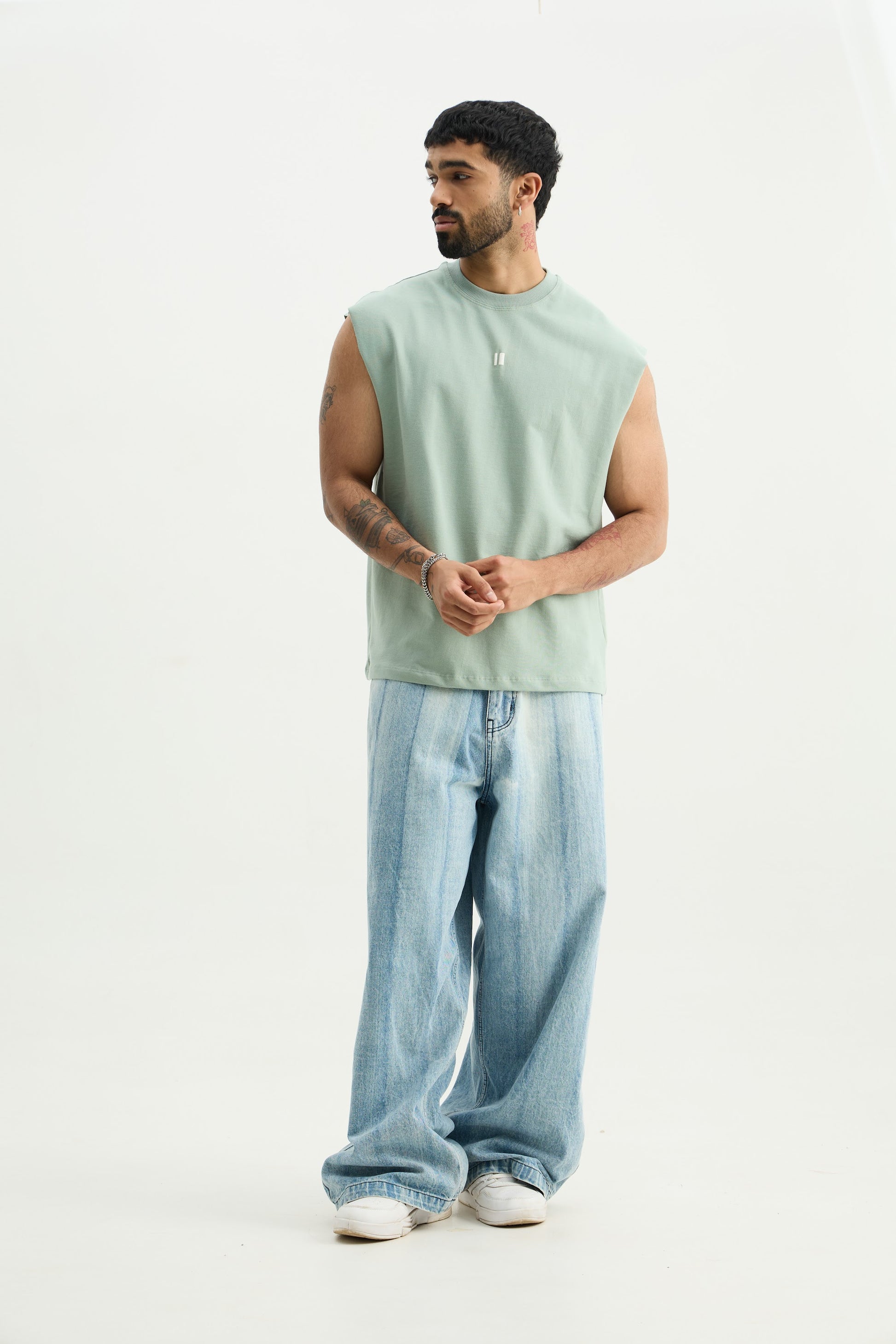 Chapter2Drip Mint-Green solid vest — view 5