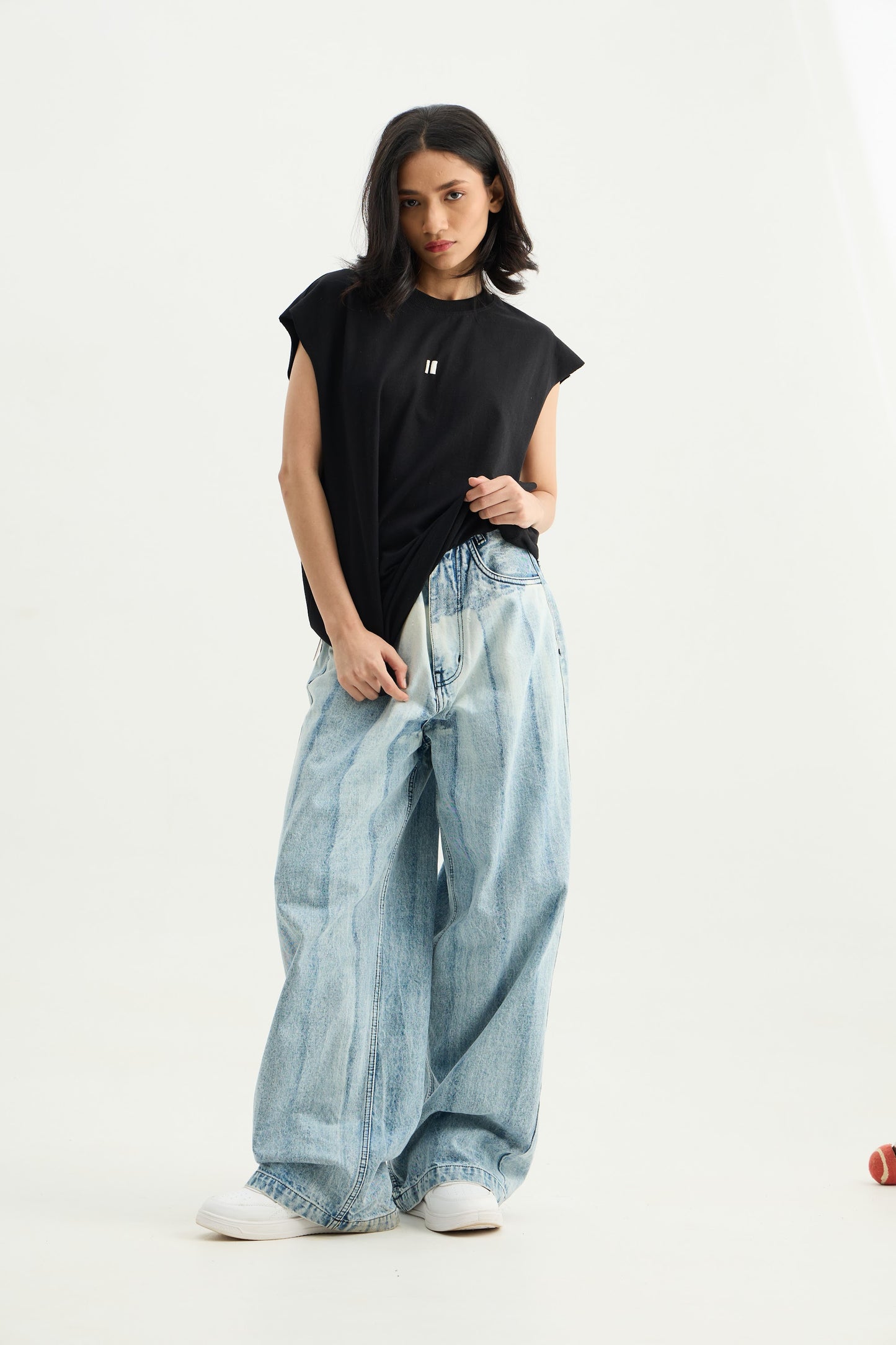 Black Solid Vest - image 6