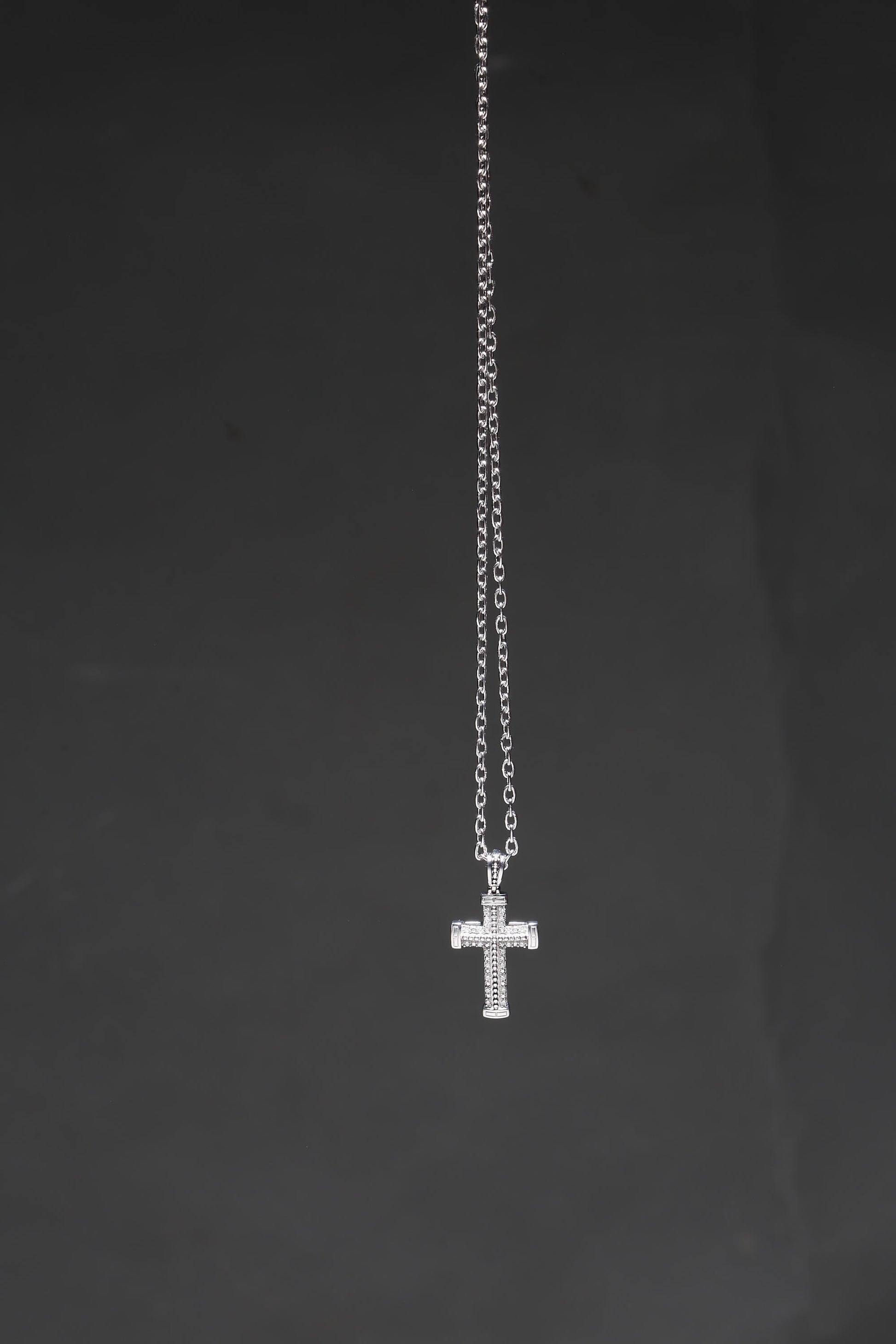 Chapter2Drip lab-grown diamond cross pendant chain — view 2