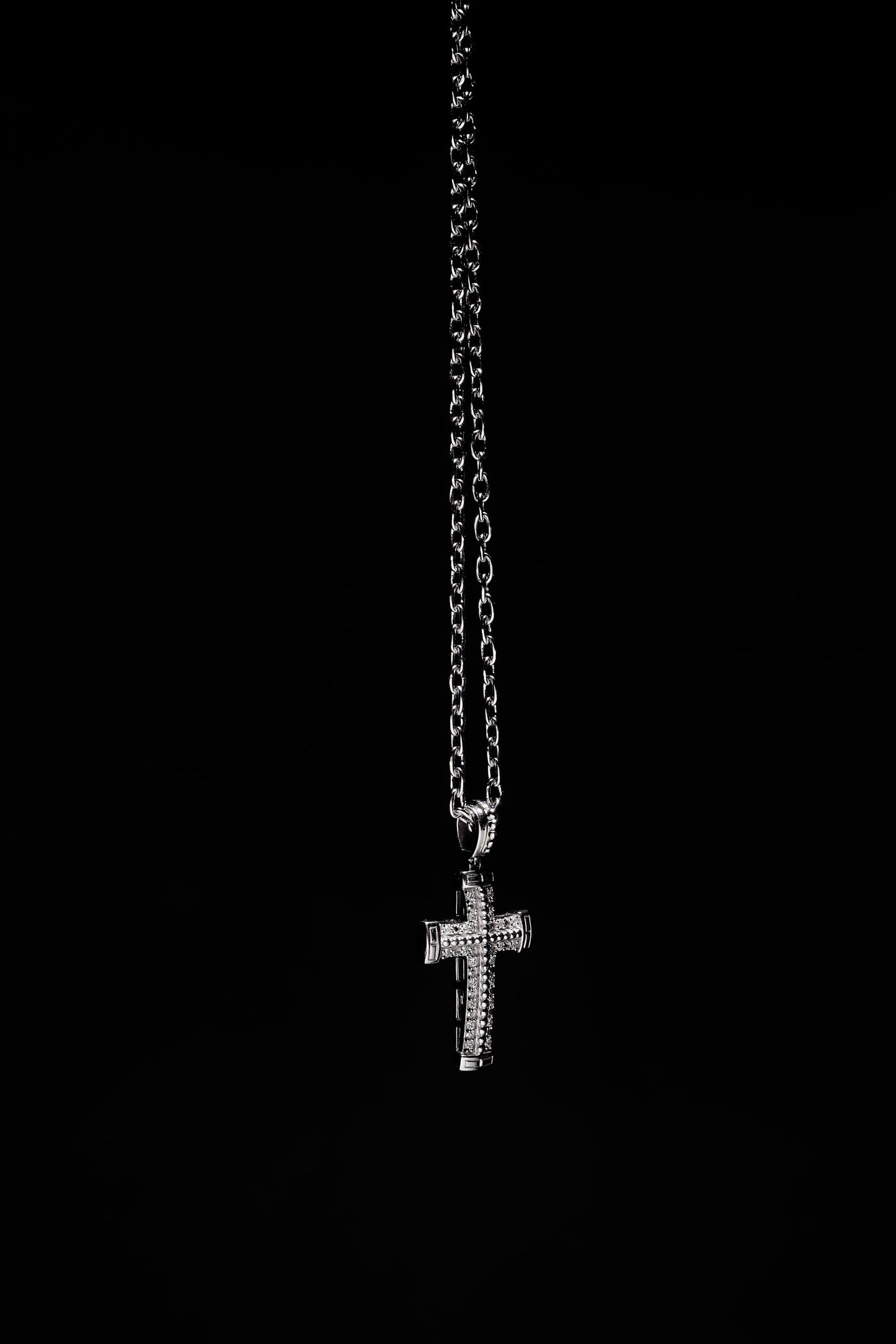 Chapter2Drip lab-grown diamond cross pendant chain — view 3