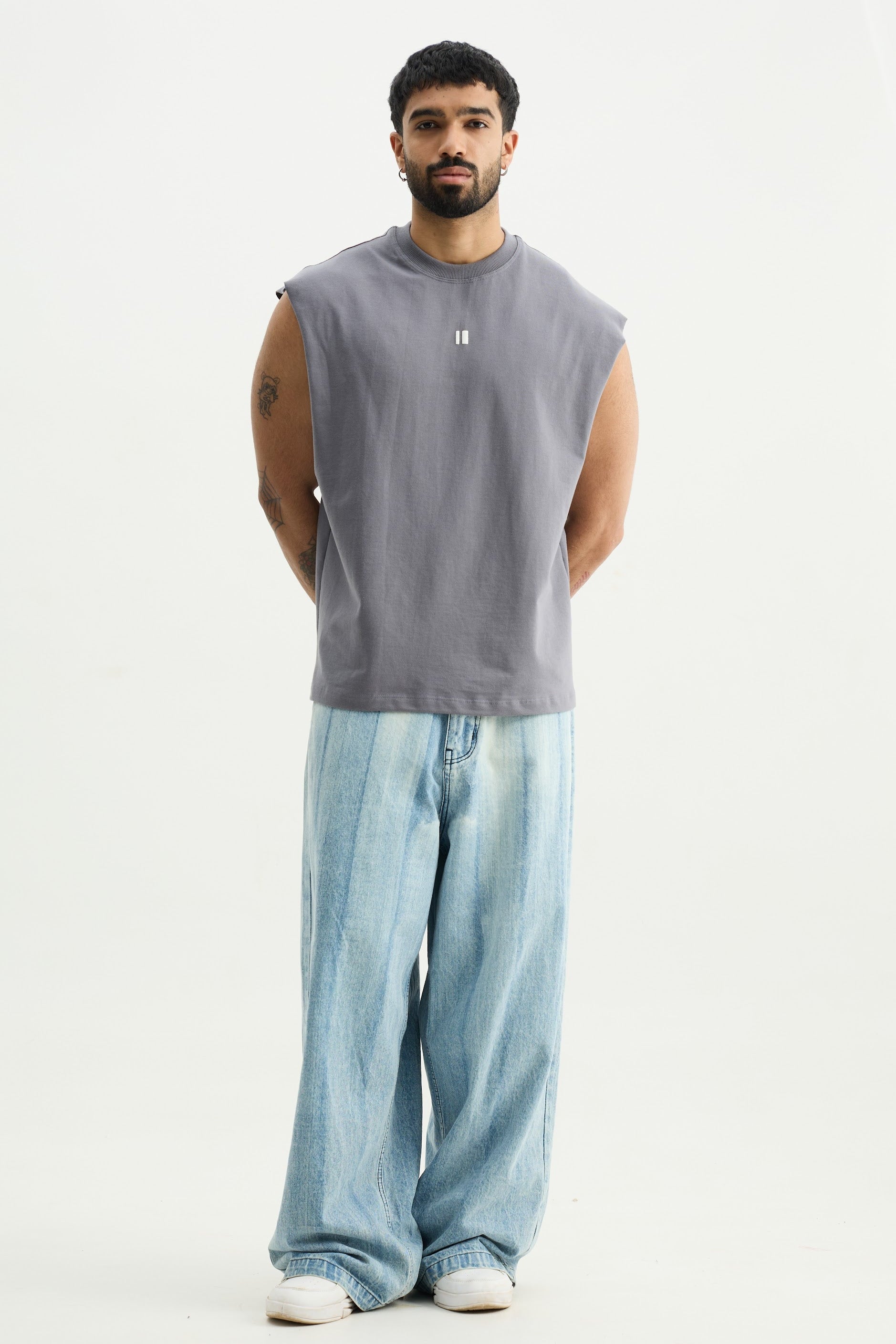 Chapter2Drip Steel Grey solid vest — view 3