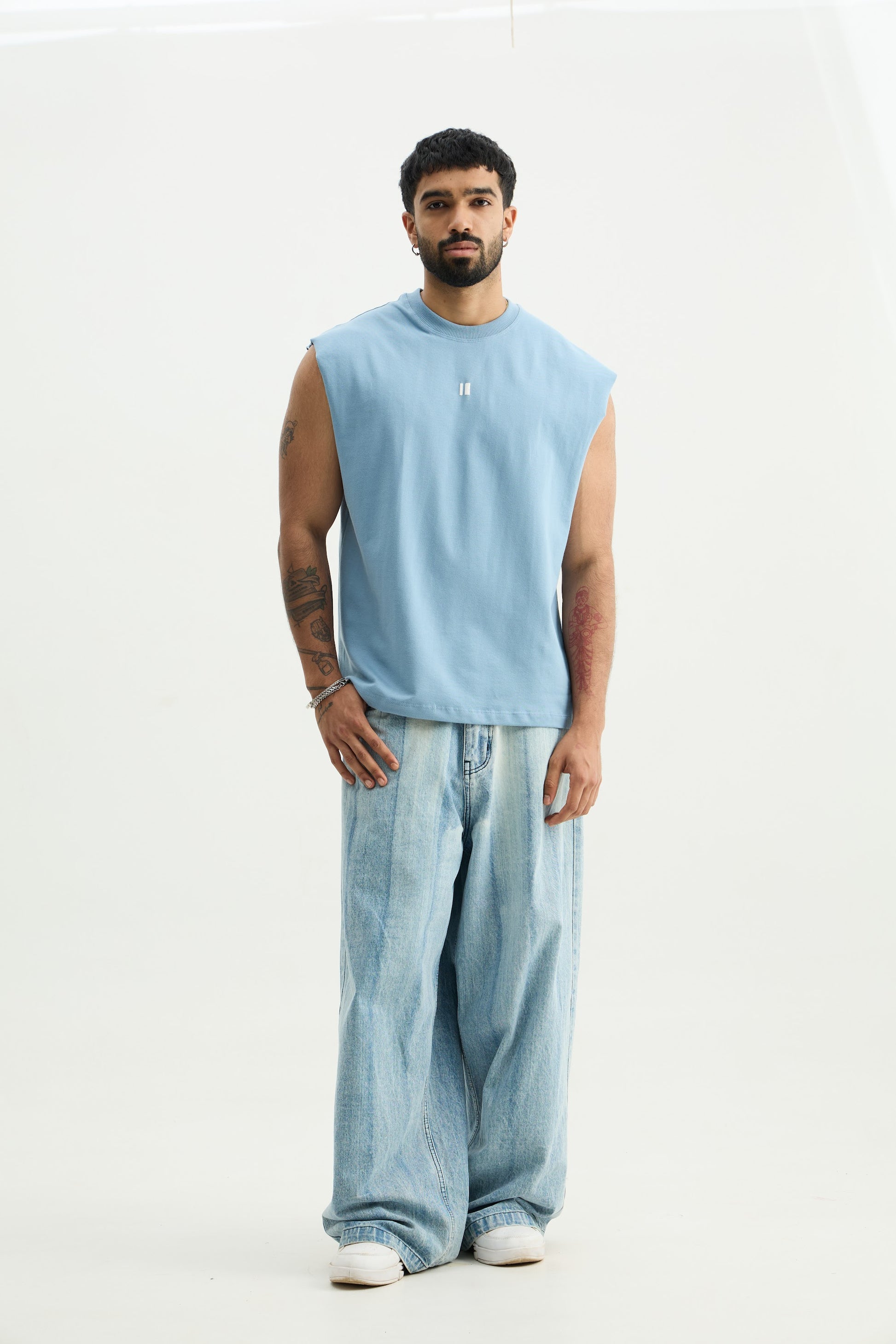 Chapter2Drip Blue solid vest — view 5