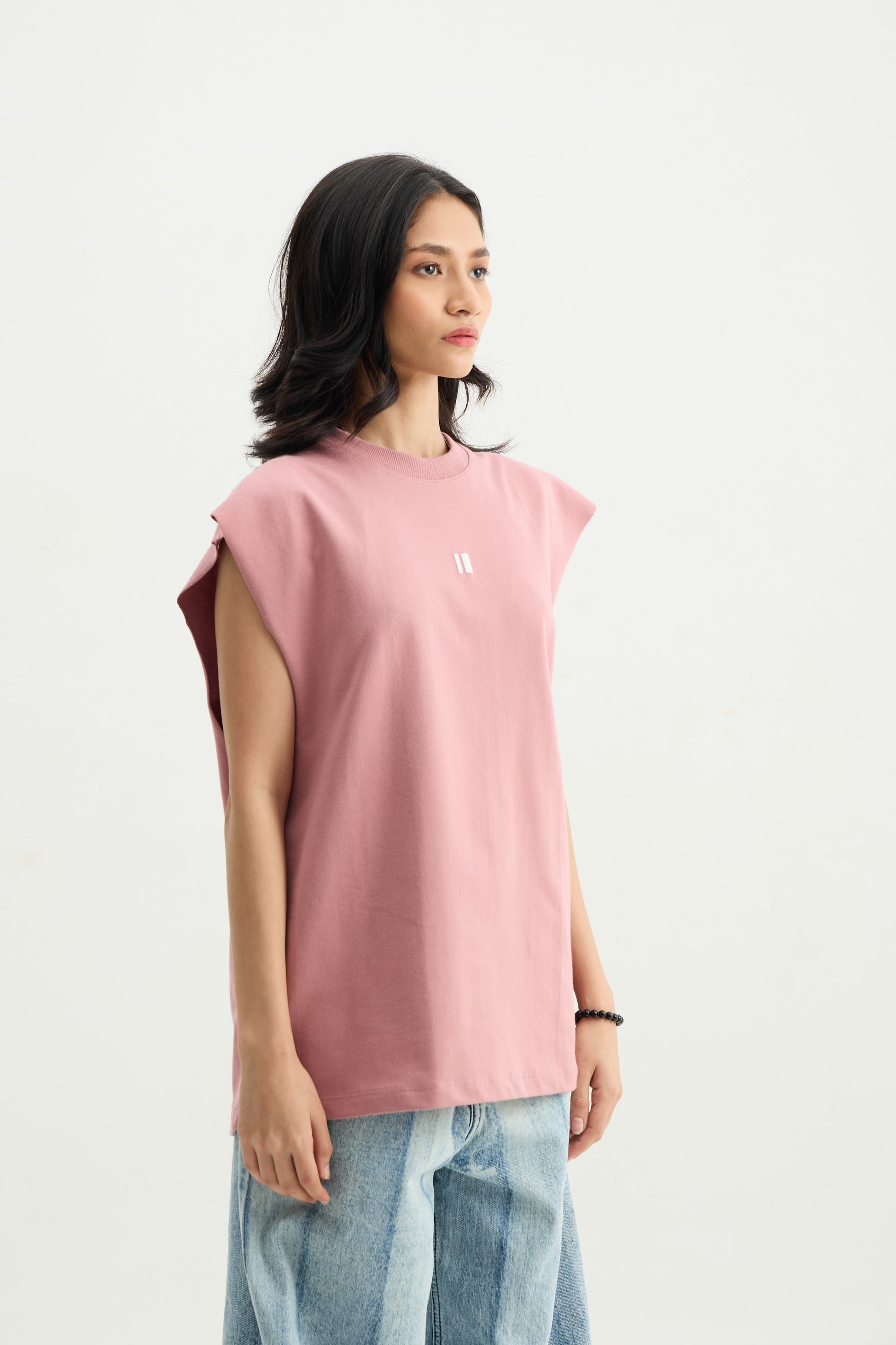 Chapter2Drip Mauve solid vest — view 3
