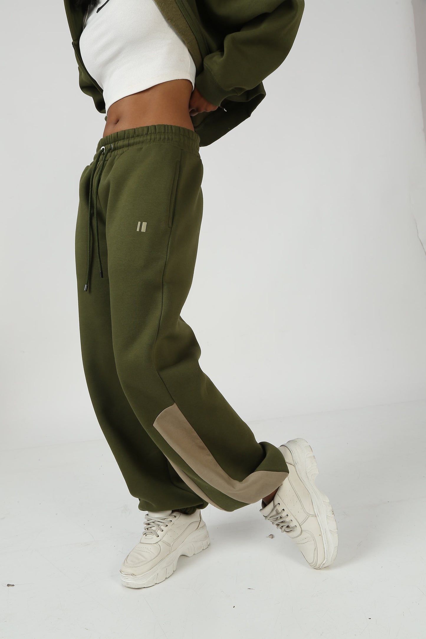 Chapter2Drip The Everyday Olive joggers — view 3