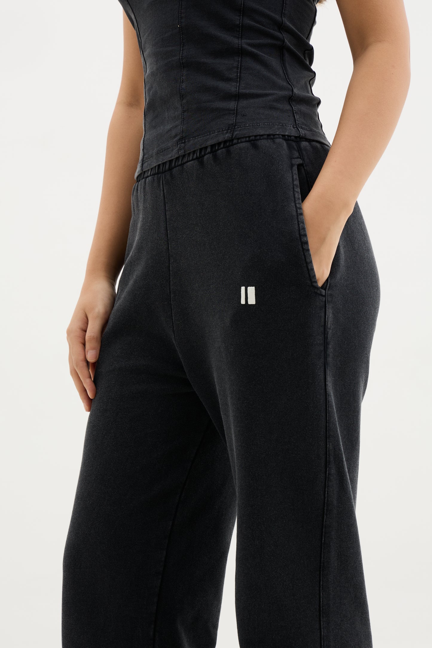 BLACK WASH LOUNGE SET