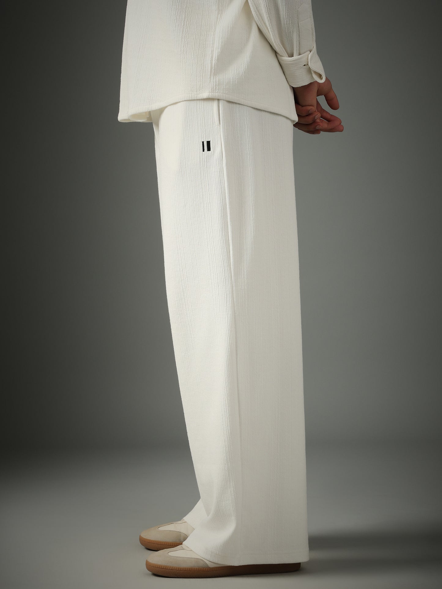 Chapter2Drip Crossknit White pants — view 3