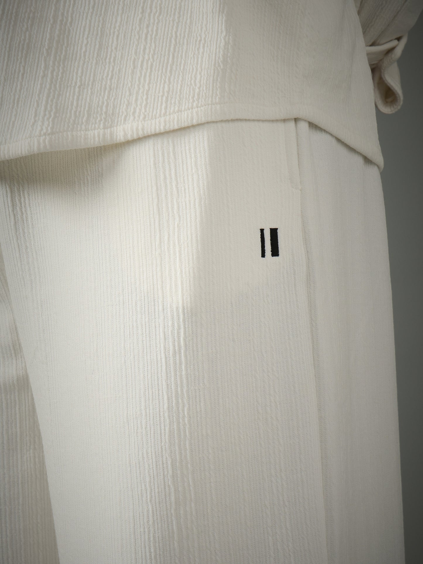 Chapter2Drip Crossknit White pants — view 2