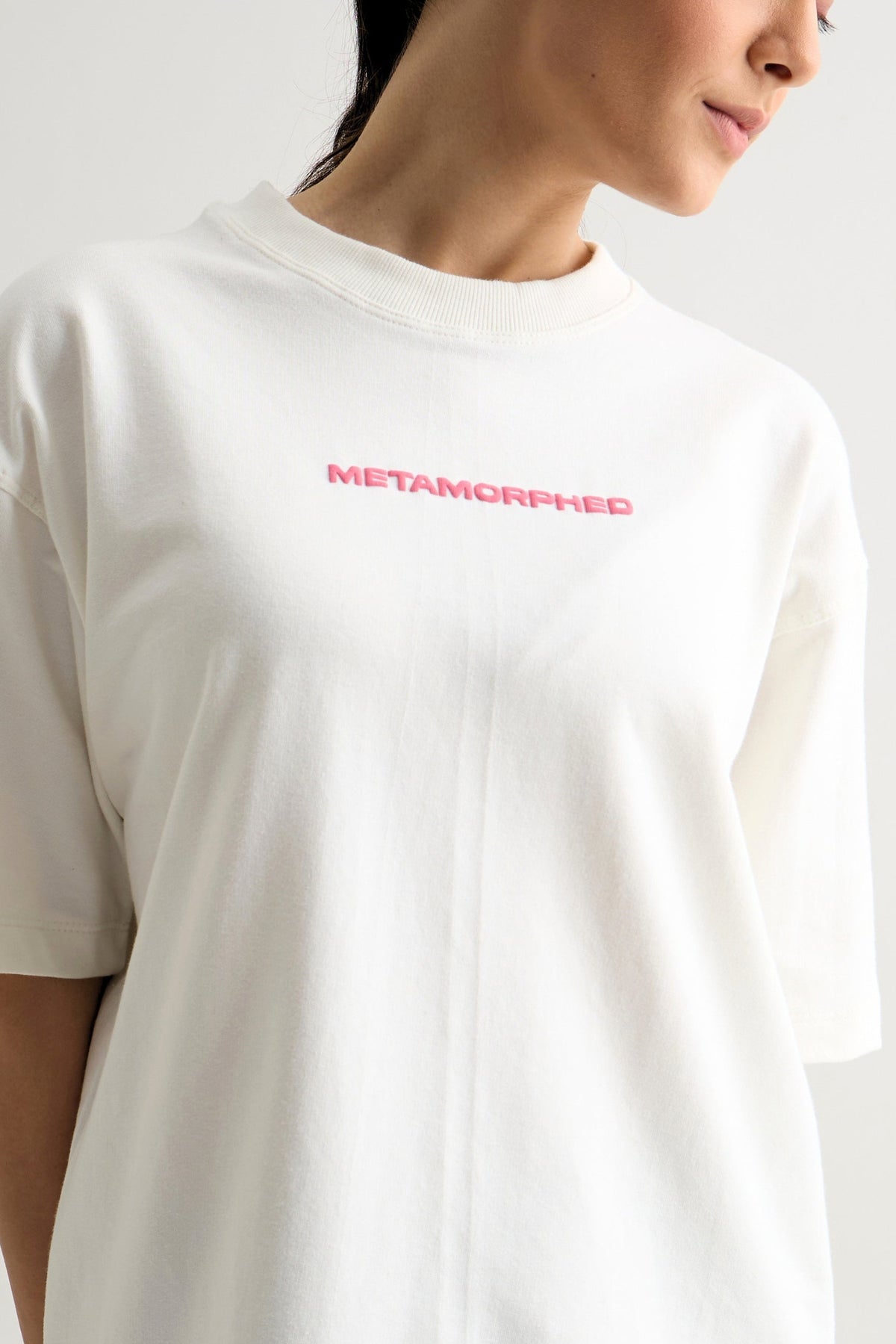 WHITE METAMORPHED BUTTERFLY T-SHIRT
