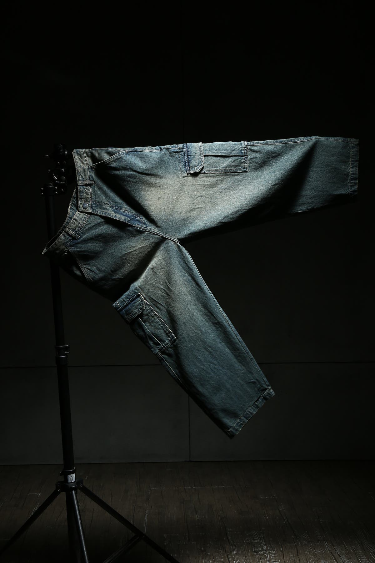 Chapter2Drip Washed Tint stone-wash denim