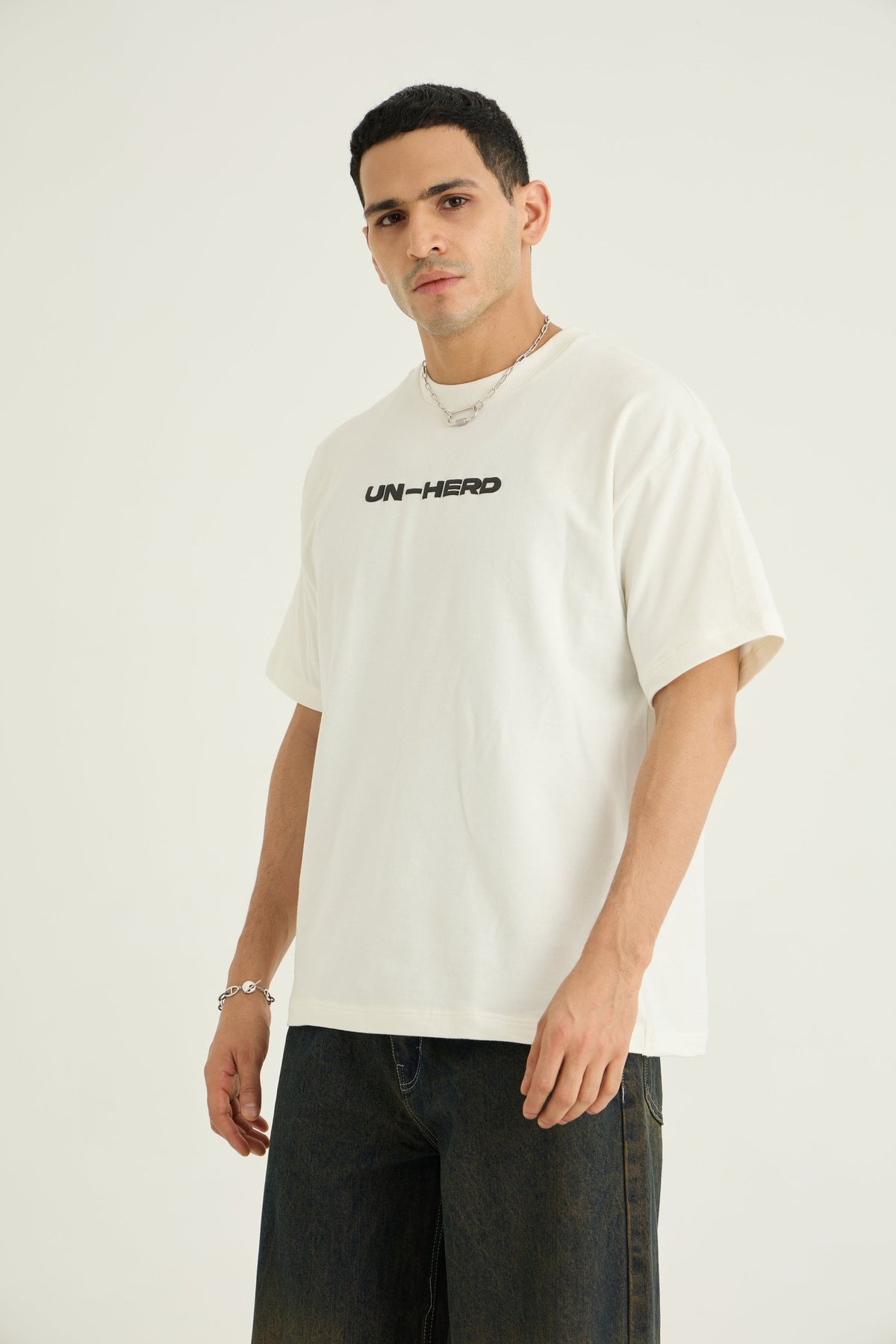 Off White Un-herd