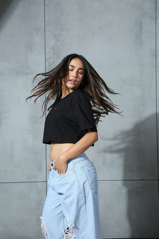 Cropped Tee Black