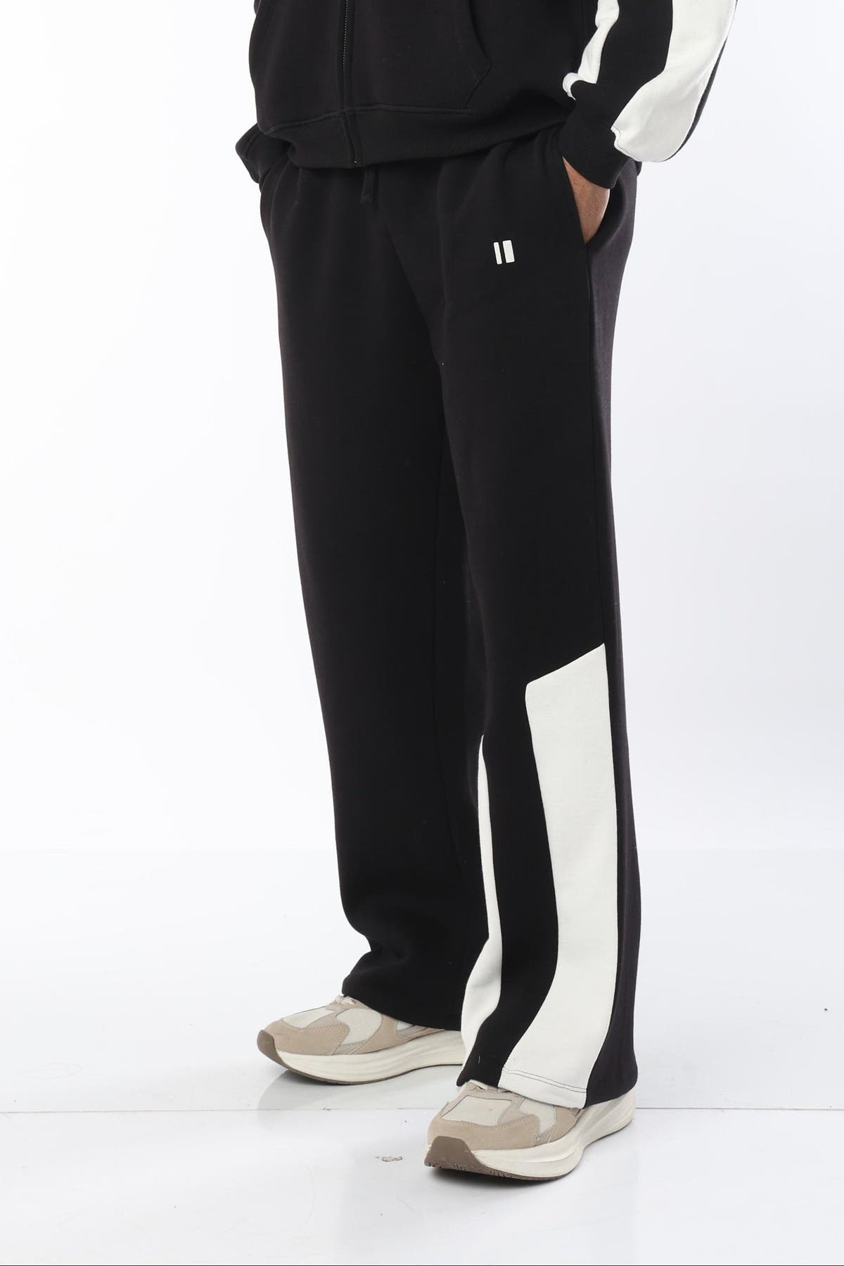 Black Everyday Sweatpants