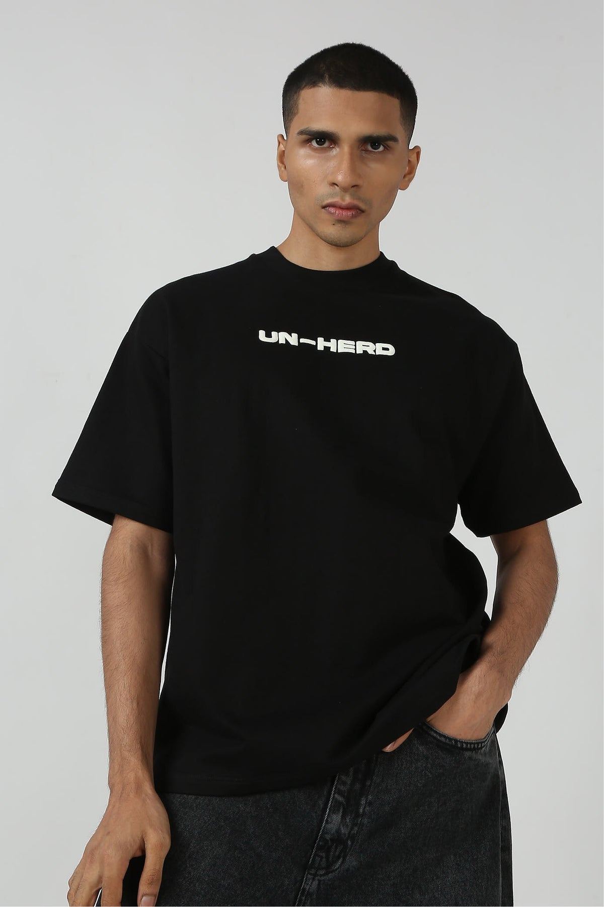 INDIFFERENT WHITE- UNHERD BLACK PACK OF 2