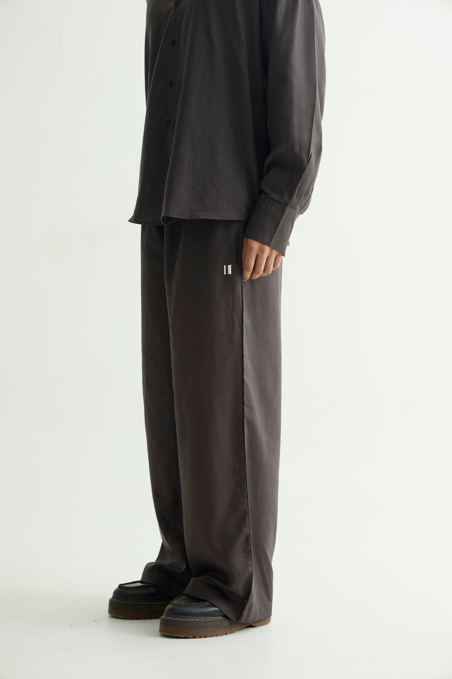 Charcoal Linen Pant