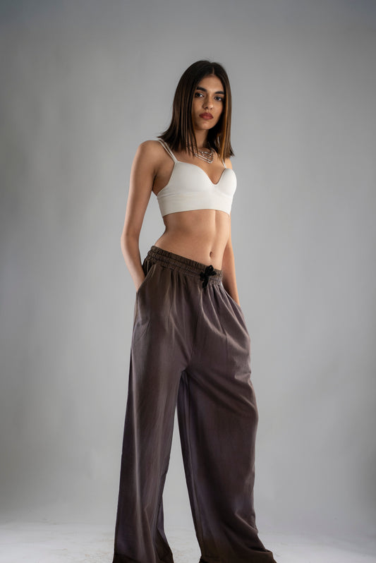 Spray Wash Baggy Joggers - Brown