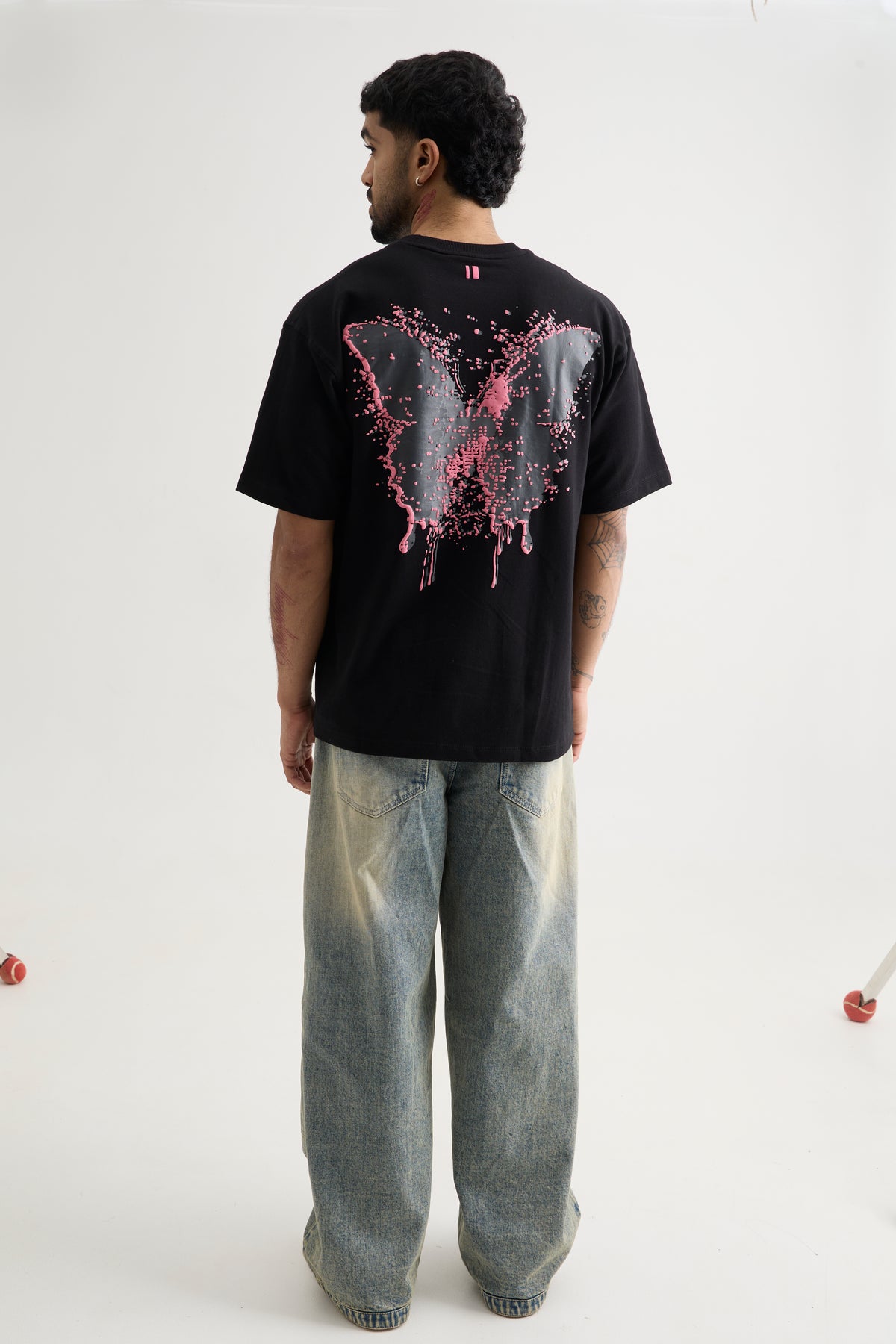 BLACK METAMORPHED BUTTERFLY T-SHIRT