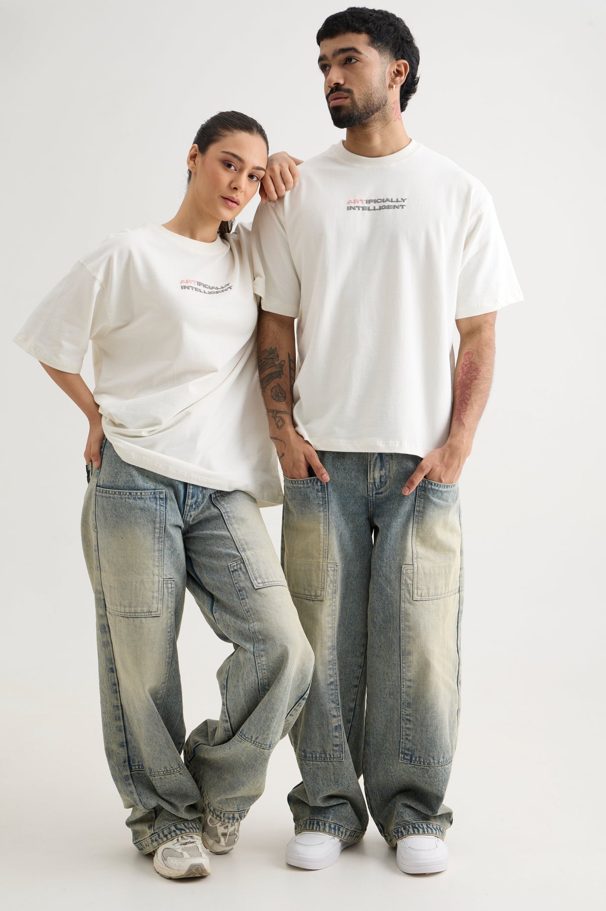 WHITE ARTIFICIALLY INTELLIGENT T-SHIRT