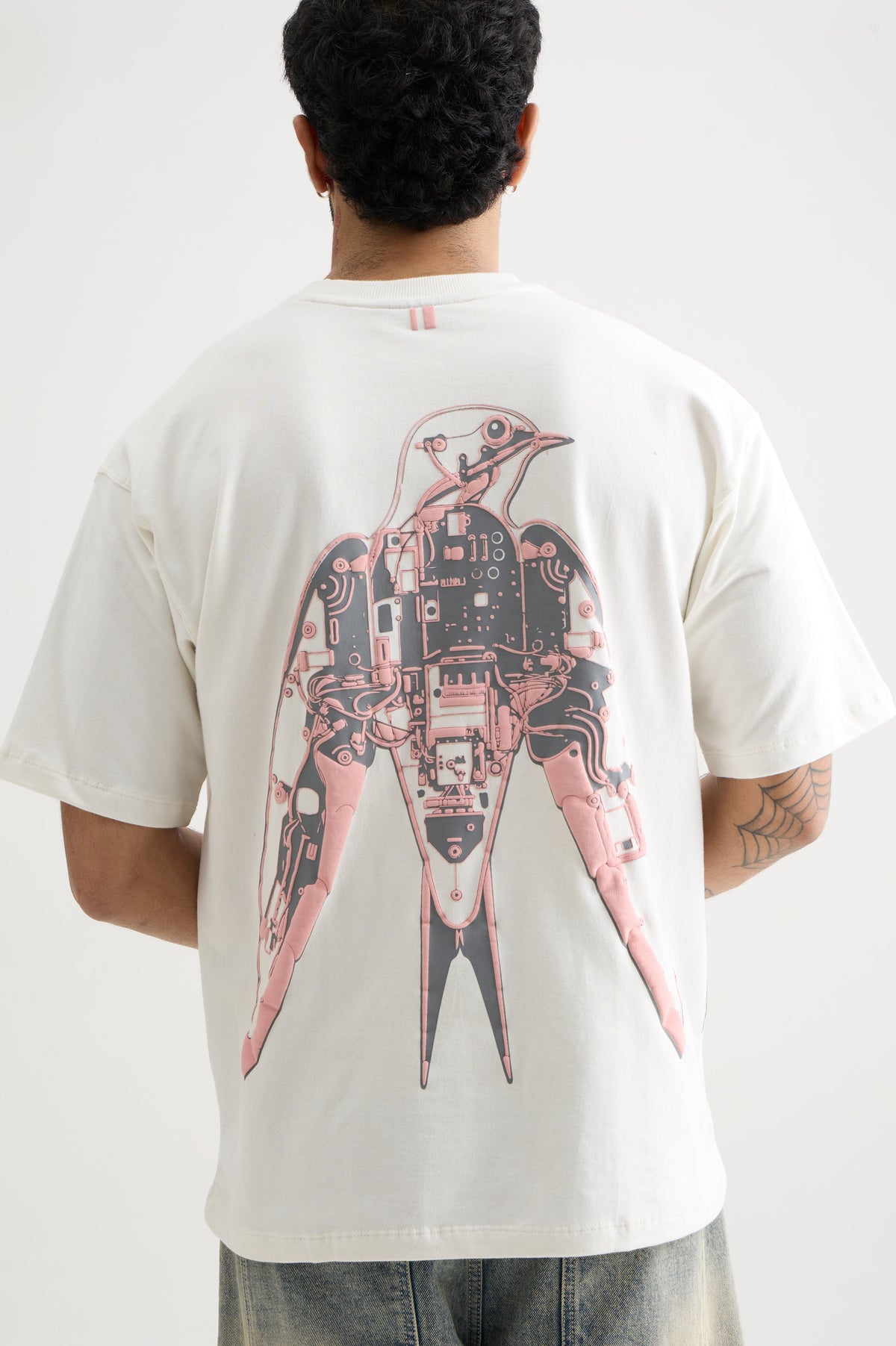 WHITE ARTIFICIALLY INTELLIGENT T-SHIRT
