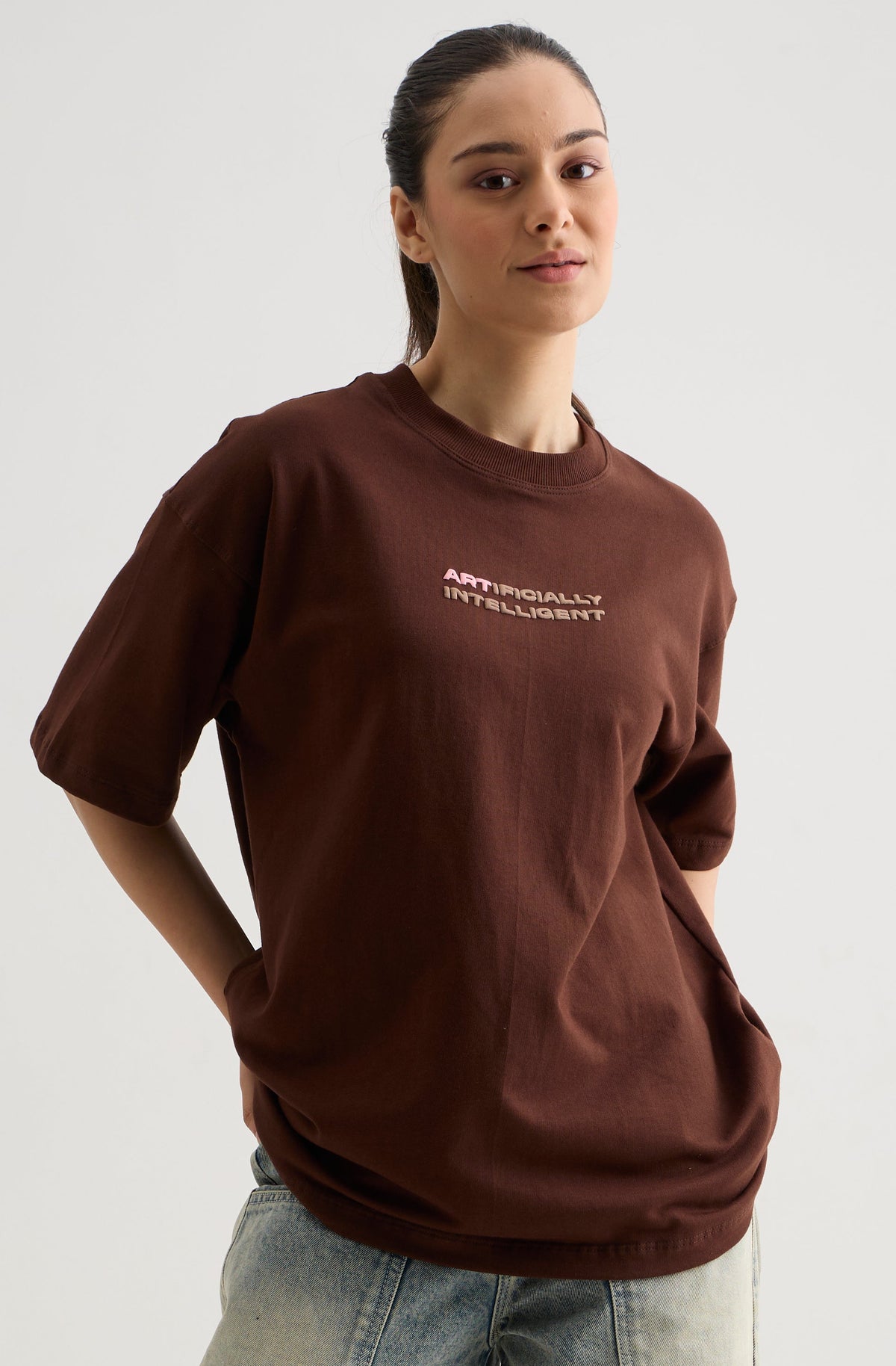 BROWN ARTIFICIALLY INTELLIGENT T-SHIRT