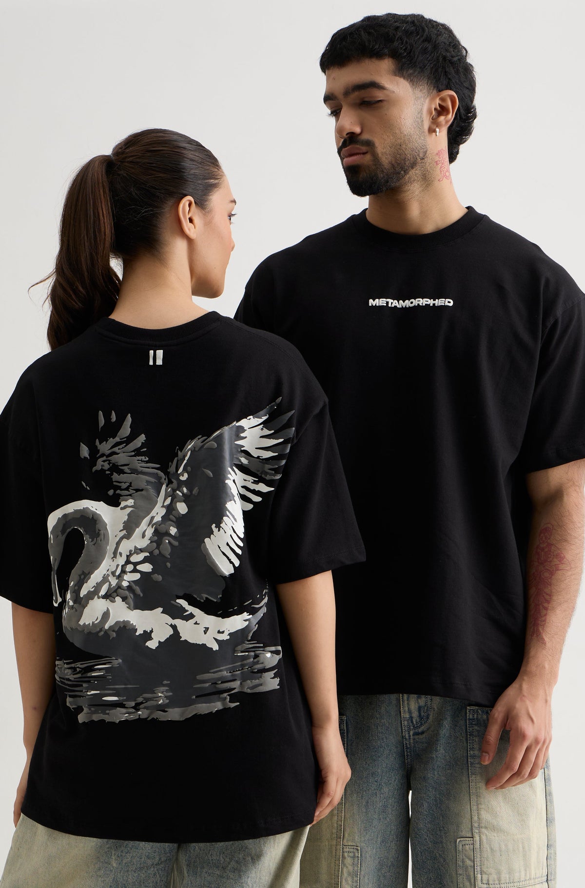 BLACK METAMORPHED HANS T-SHIRT