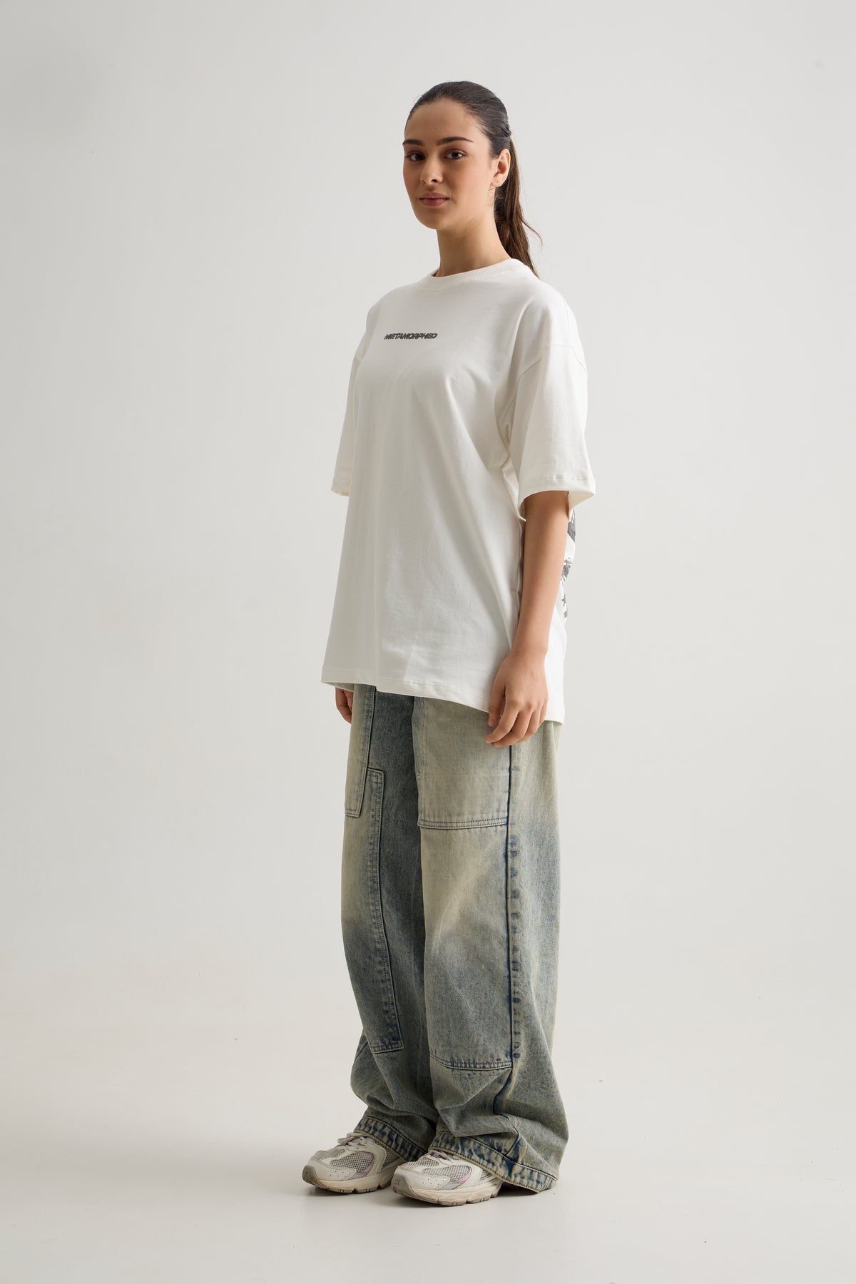 WHITE METAMORPHED HANS T-SHIRT