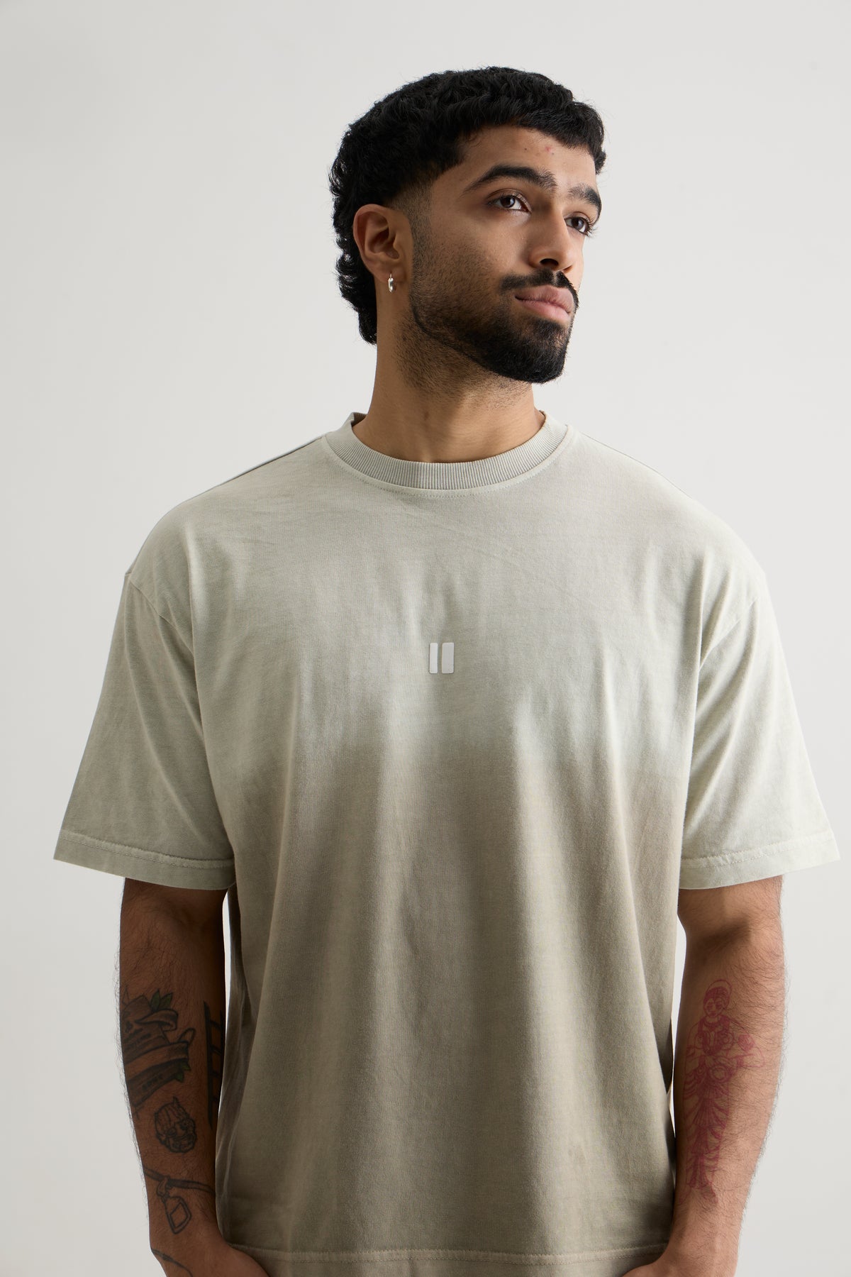 OLIVE OMBRE T-SHIRT
