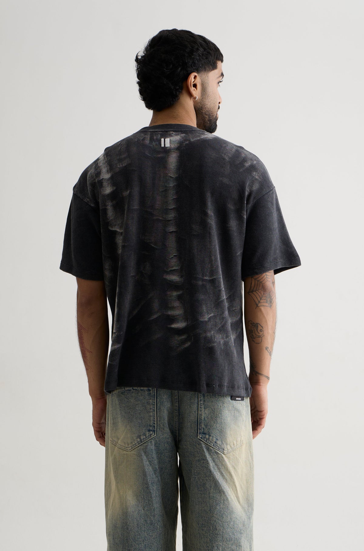BLACK BRUSHED WAFFLE T-SHIRT