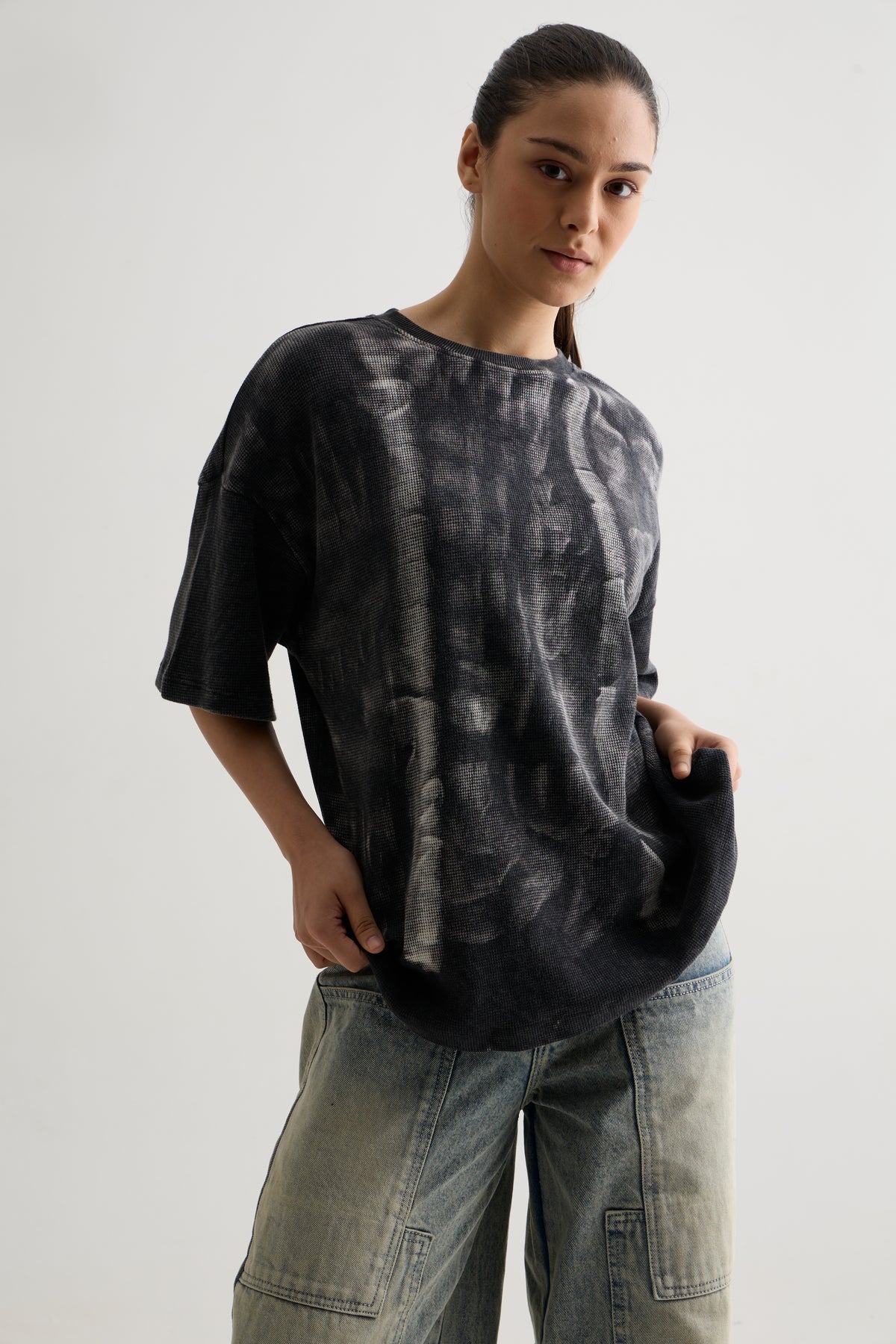 CHARCOAL WASH WAFFLE T-SHIRT