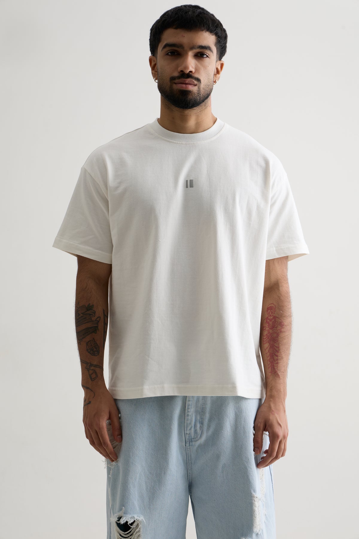 WHITE UNTAMED T-SHIRT