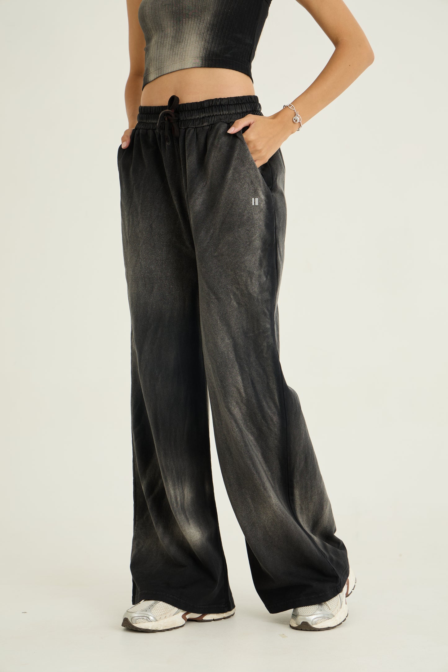 Spray Washed Black Set
