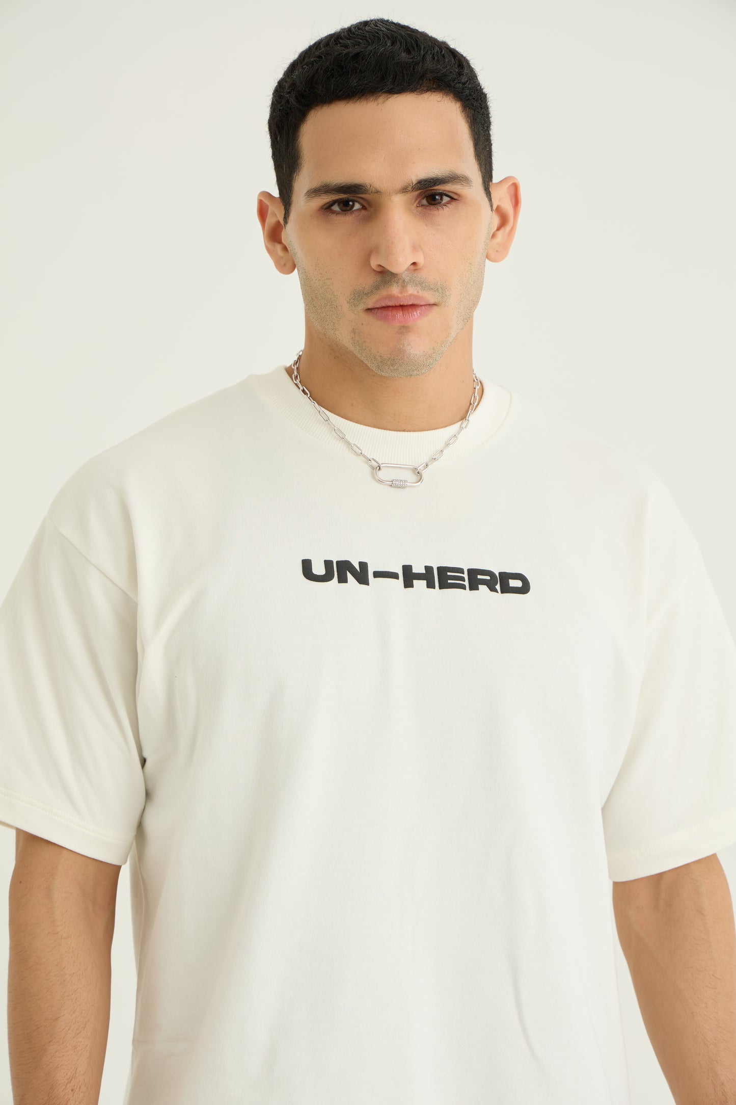 Off White Un-herd