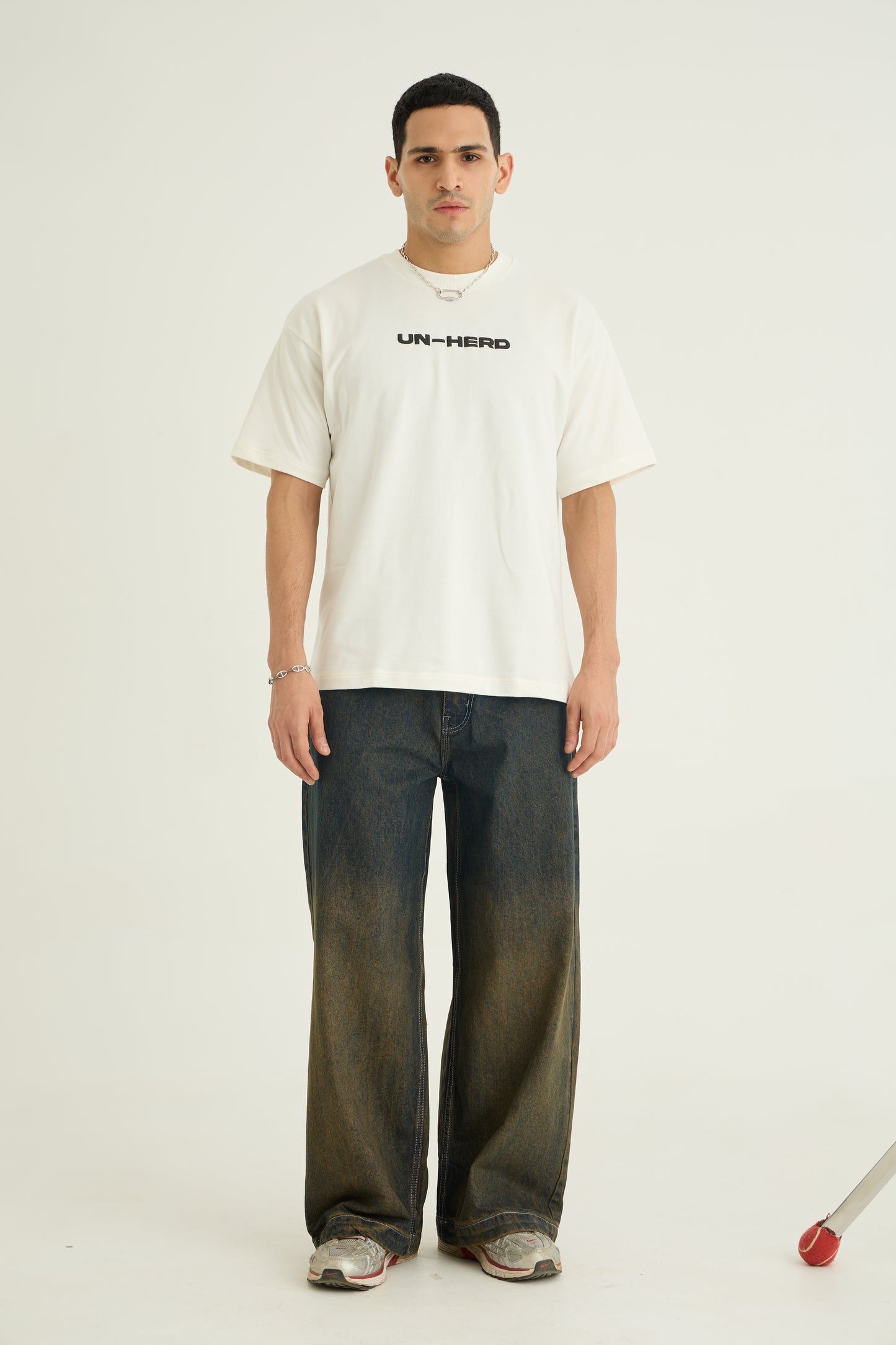 Off White Un-herd