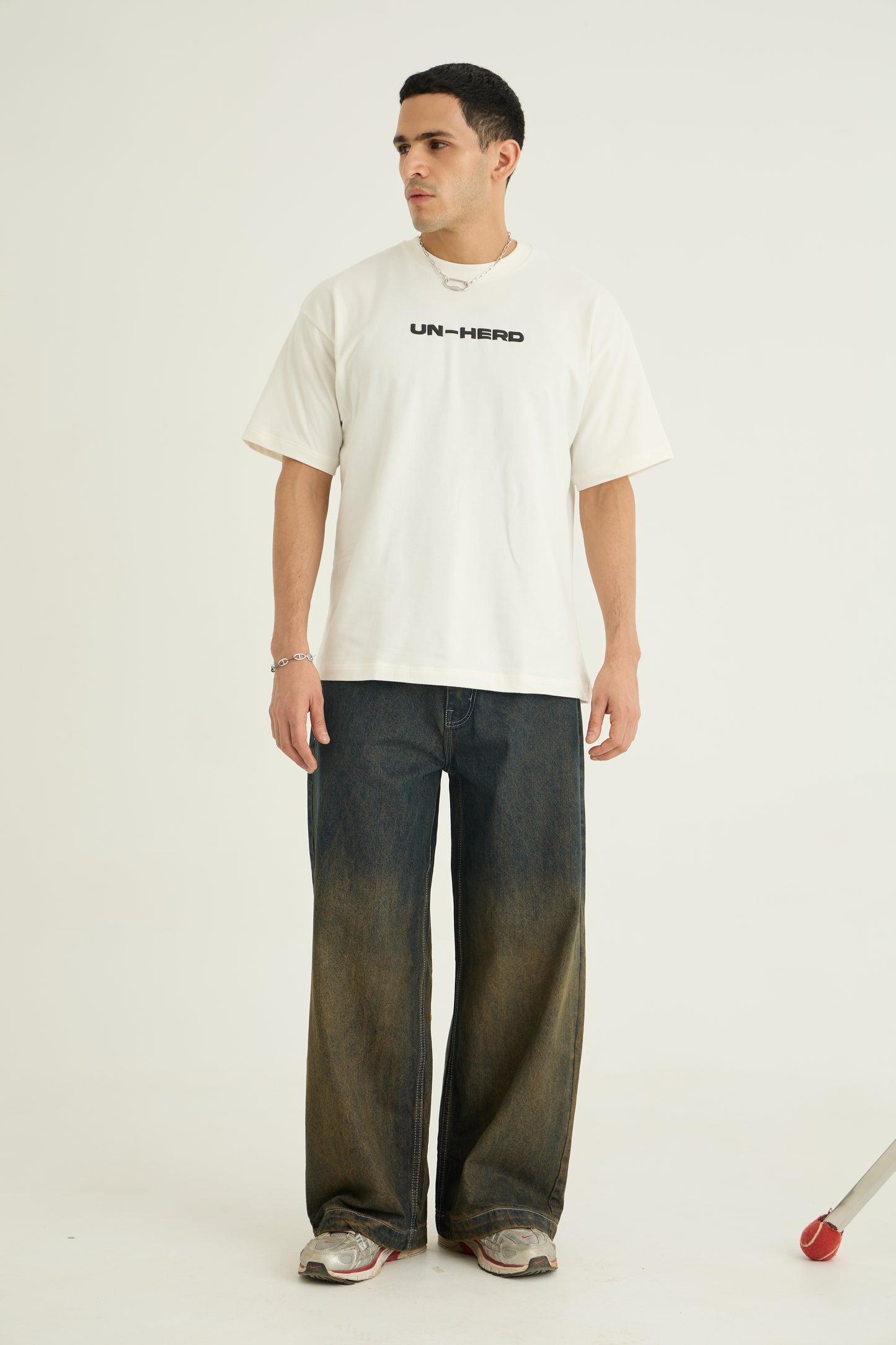 Off White Un-herd