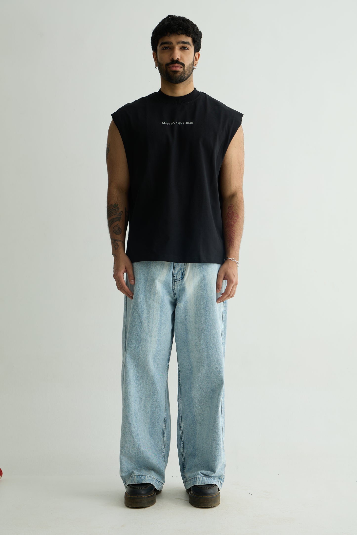 Anti-Everything Club Vest Black