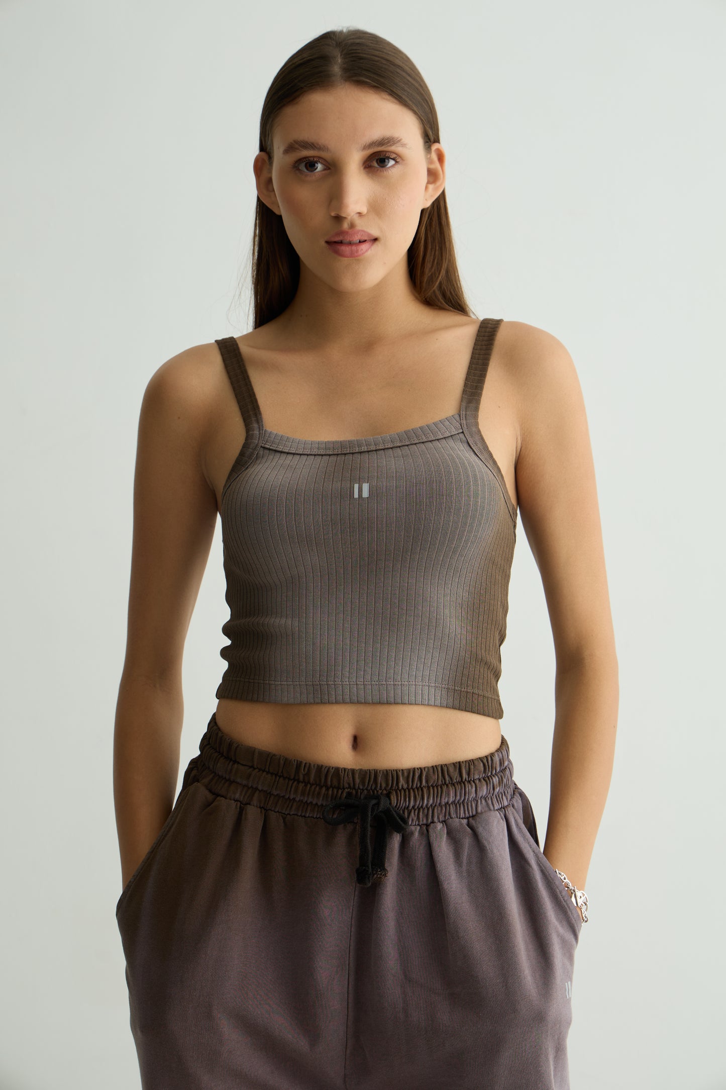 Spray Washed Brown Set