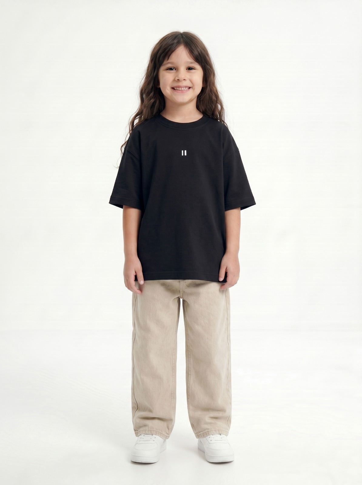 Black Solid T-Shirt Jr