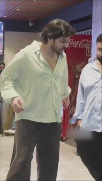 Celebrity look video